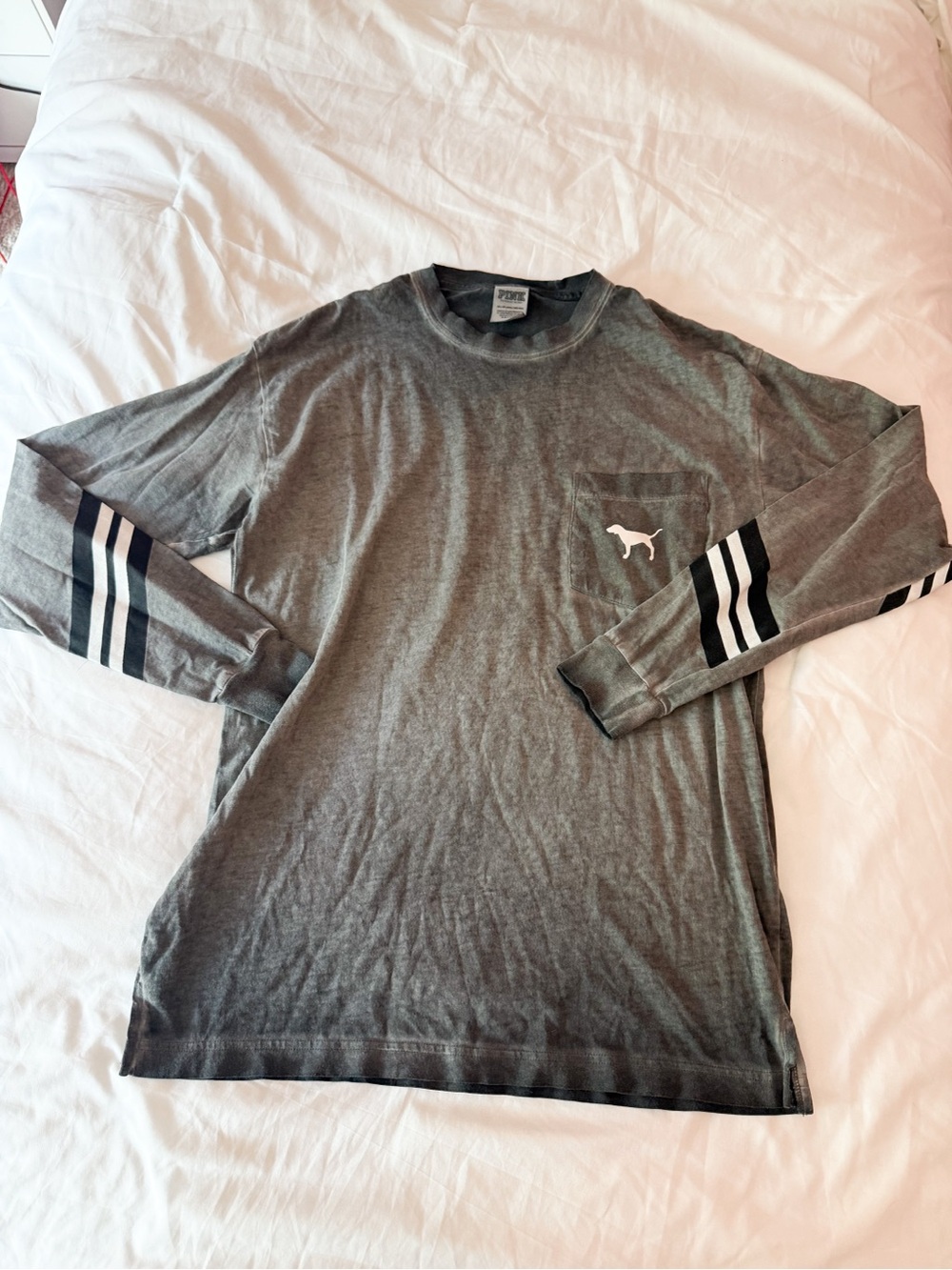 PINK Victoria’s Secret Grey Washed Long Sleeve Tee Size XS
